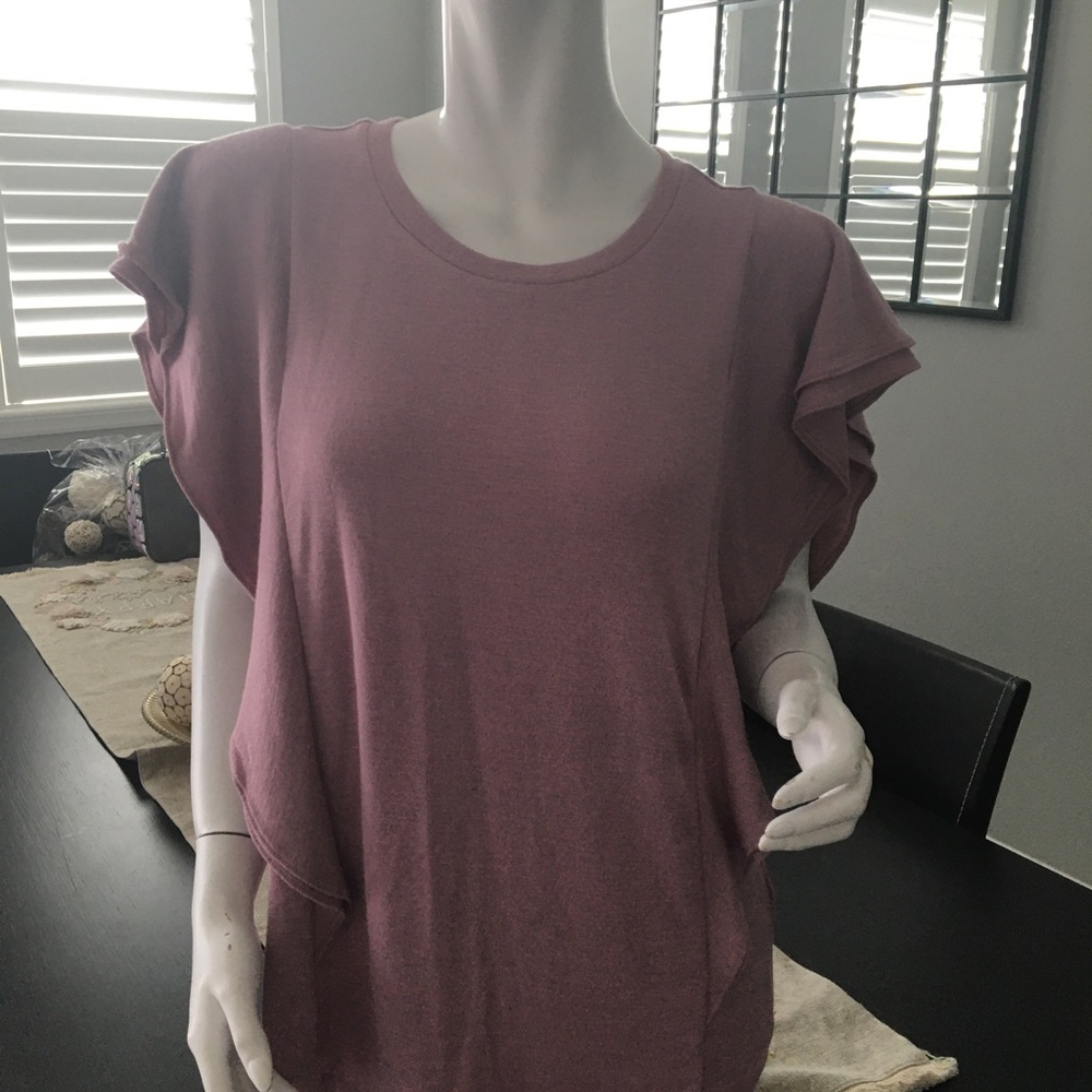 Gap flutter sleeve top L super soft spun tee